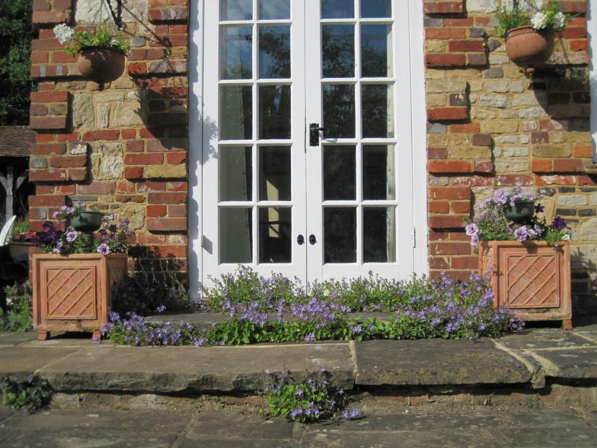 Tilford Mill Cottage Farnham (Surrey) Ngoại thất bức ảnh